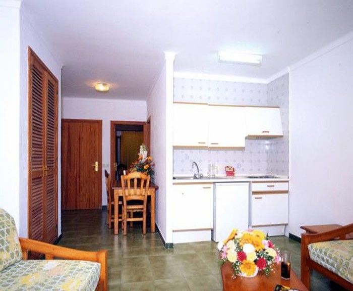 Bluesea Ses Cases D'or Aparthotel 4*